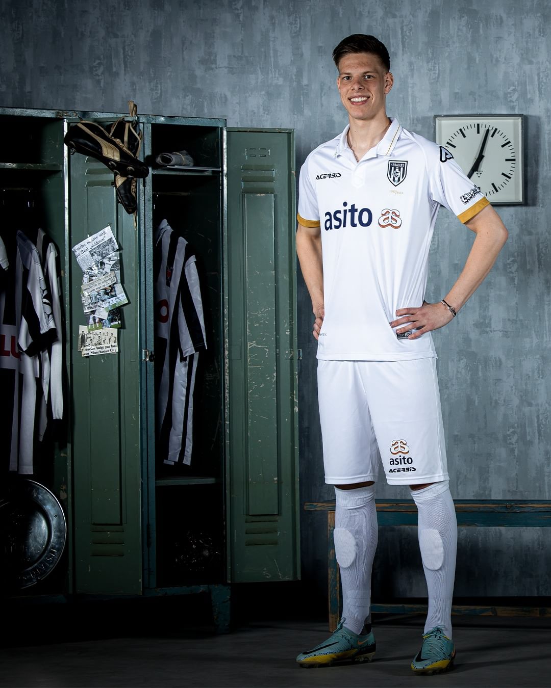 Heracles Almelo voetbalshirts 2023-2024