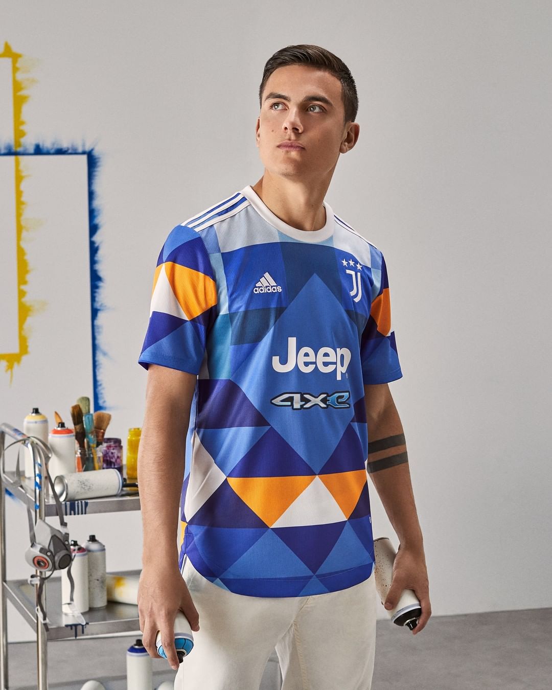 Juventus 4e voetbalshirt 2022