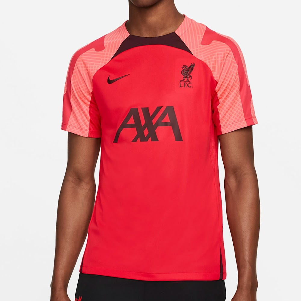 Liverpool trainingsshirt 2022-2023