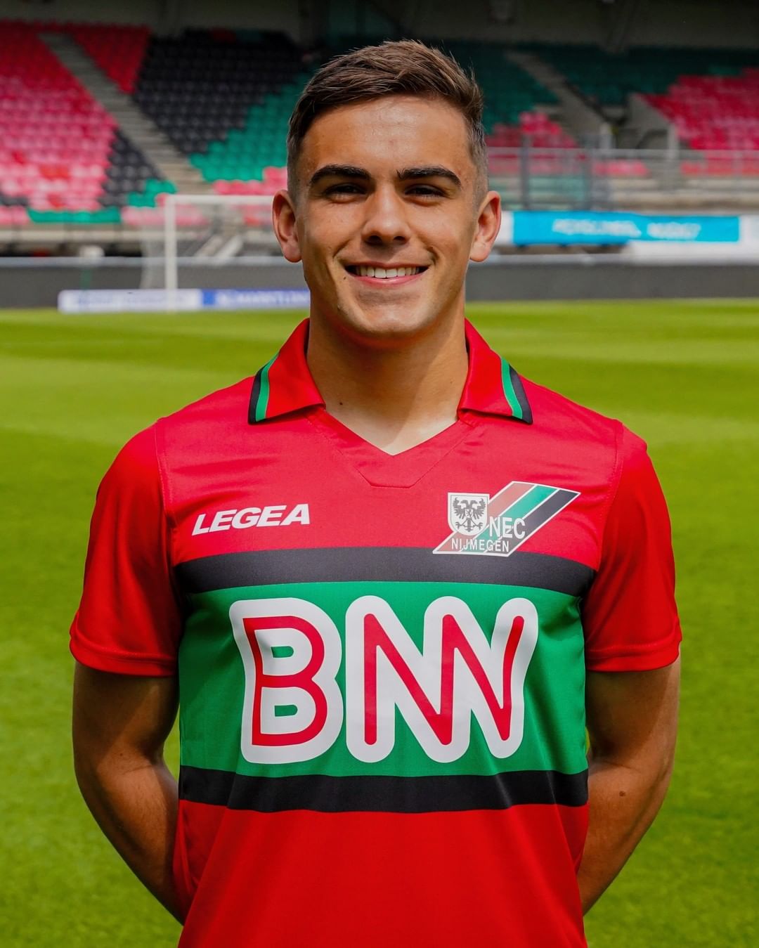 NEC Nijmegen BNN voetbalshirt