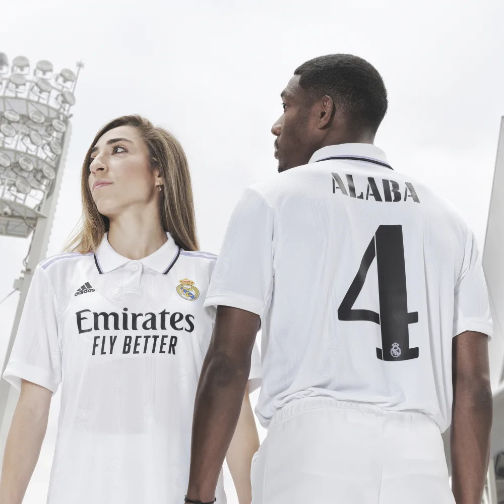 Per ongeluk restjes Dekbed Officiële Real Madrid bedrukking 2022-2023 - Voetbalshirts.com