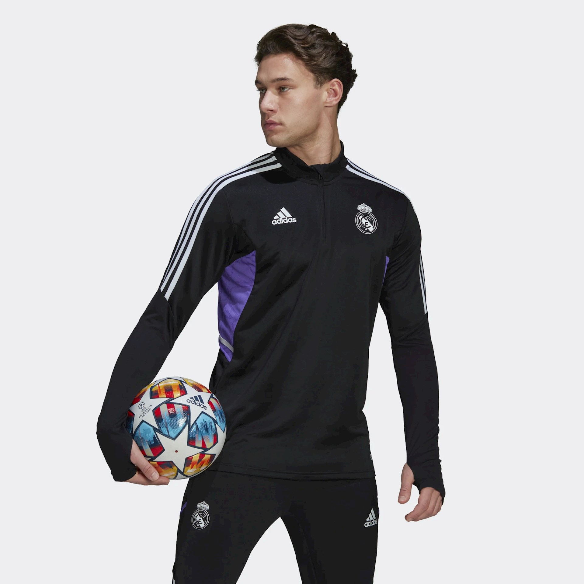 krater Schrijfmachine berouw hebben Zwart/paars Real Madrid trainingspak 2022-2023 - Voetbalshirts.com