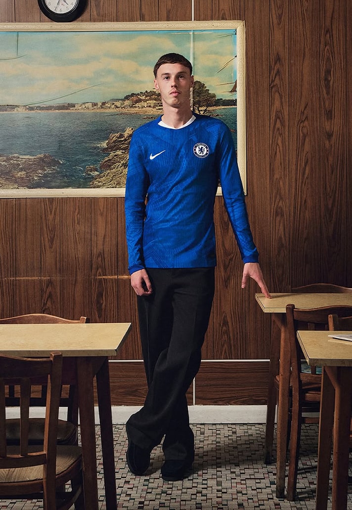 Chelsea thuisshirt 2025-2026 eert creativiteit Londen