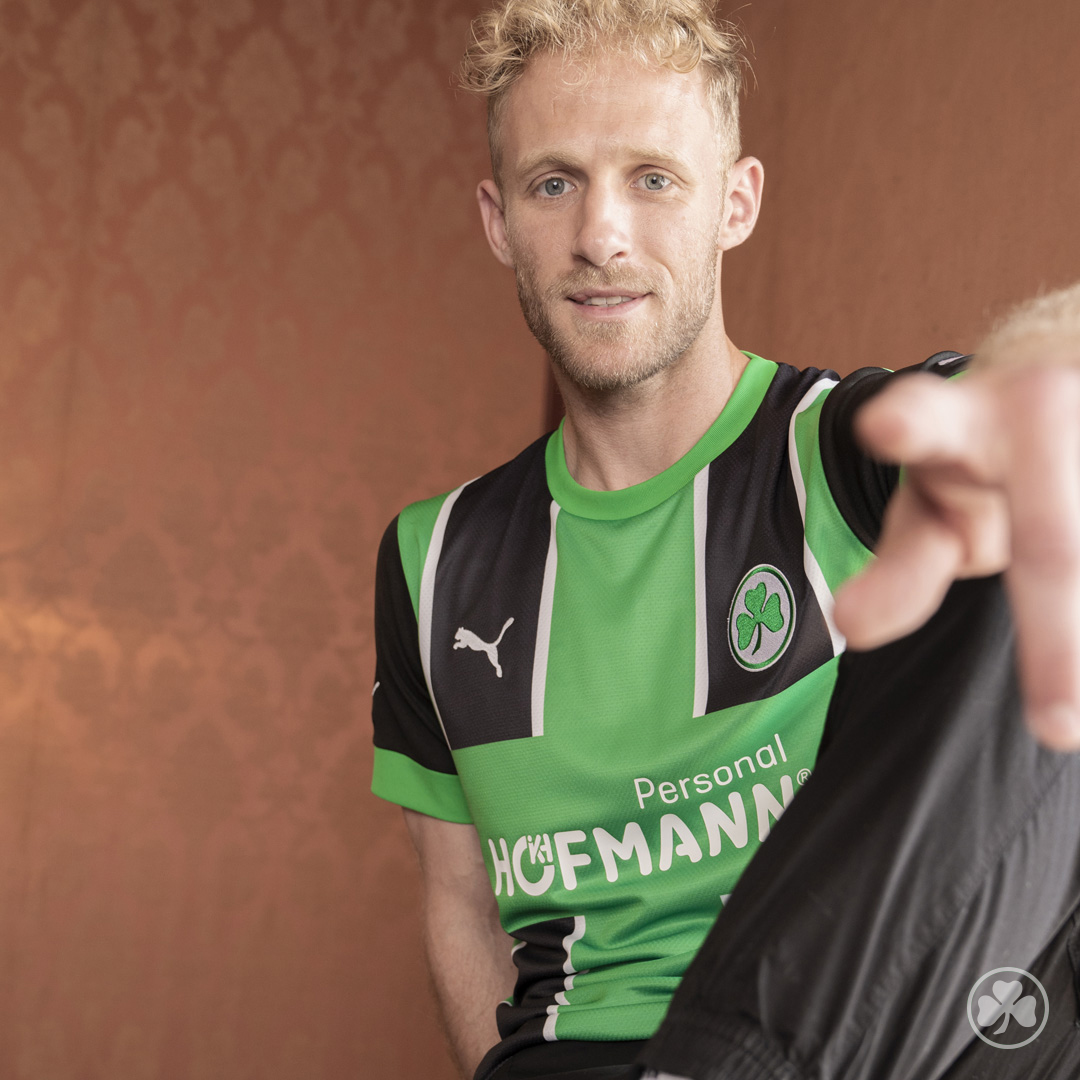 Greuther Fürth uitshirt 2022-2023