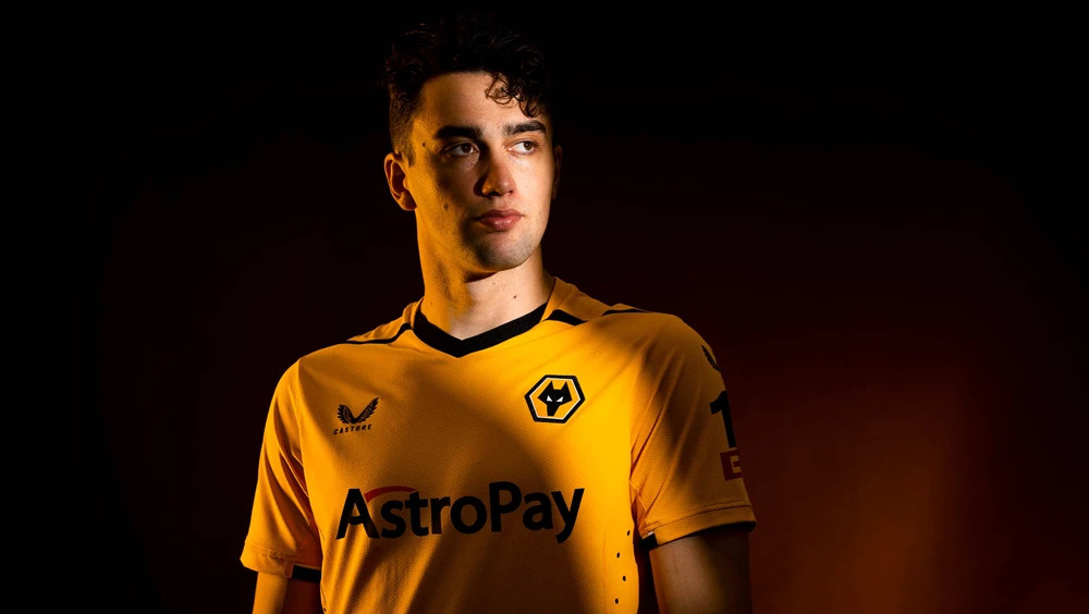 wolverhampton-wanderers-thuisshirt-22-23.jpg