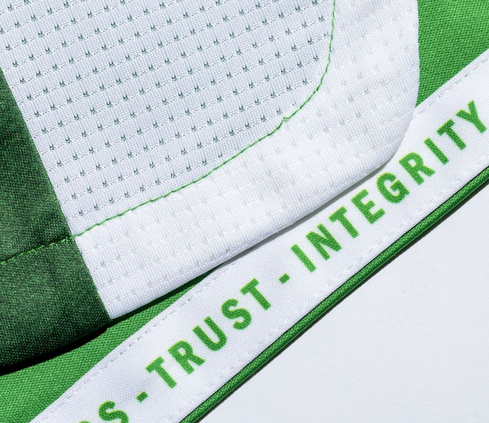 Detail Hibernian voetbalshirt 2022-2023