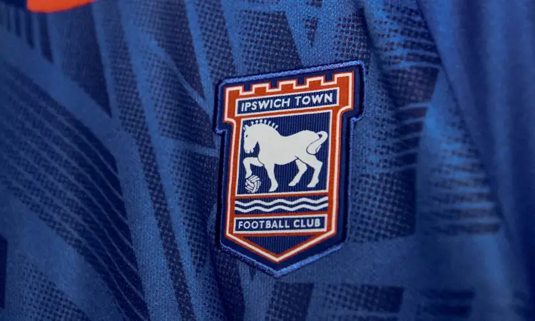 Ipswich Town voetbalshirts 2022-2023