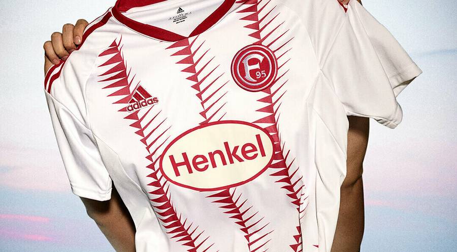 fortuna-dusseldorf-voetbalshirts-2022-2023.jpg