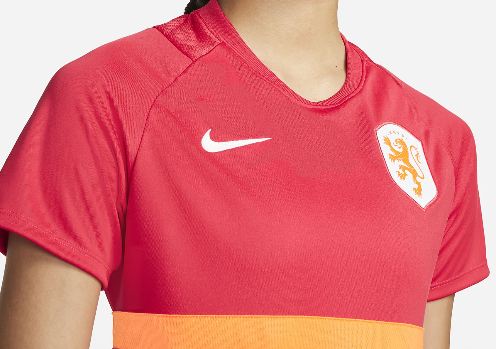 nederlands-elftal-vrouwen-trainingsshirts-2022-2023.jpg