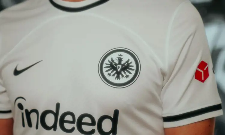 Eintracht Frankfurt thuisshirt 2022-2023