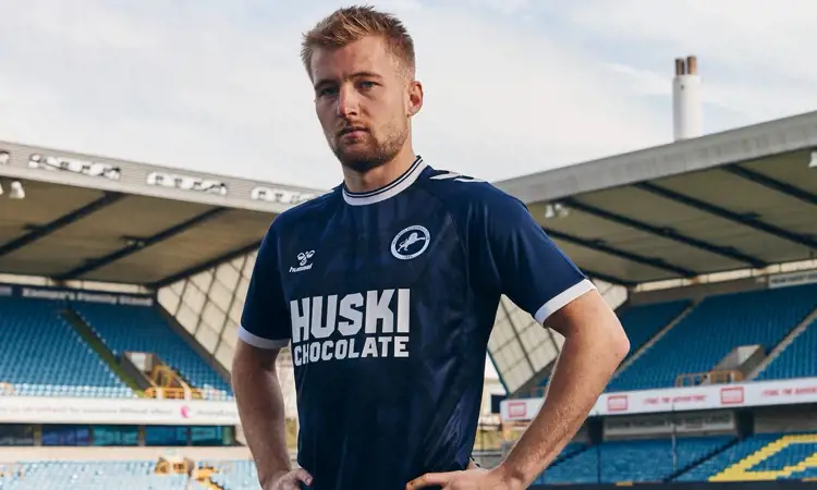 Millwall FC voetbalshirts 2022-2023