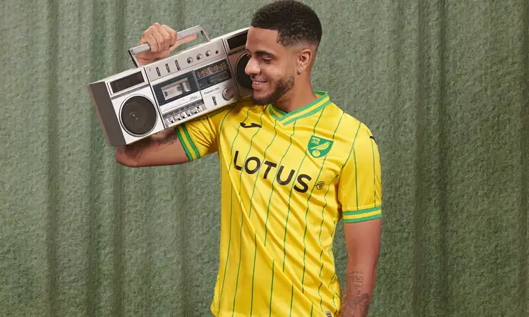Norwich City voetbalshirts 2022-2023