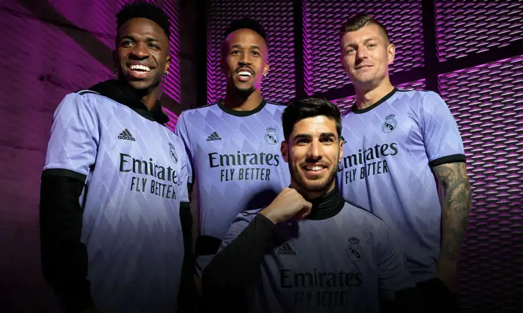 Real Madrid uitshirt 2022-2023