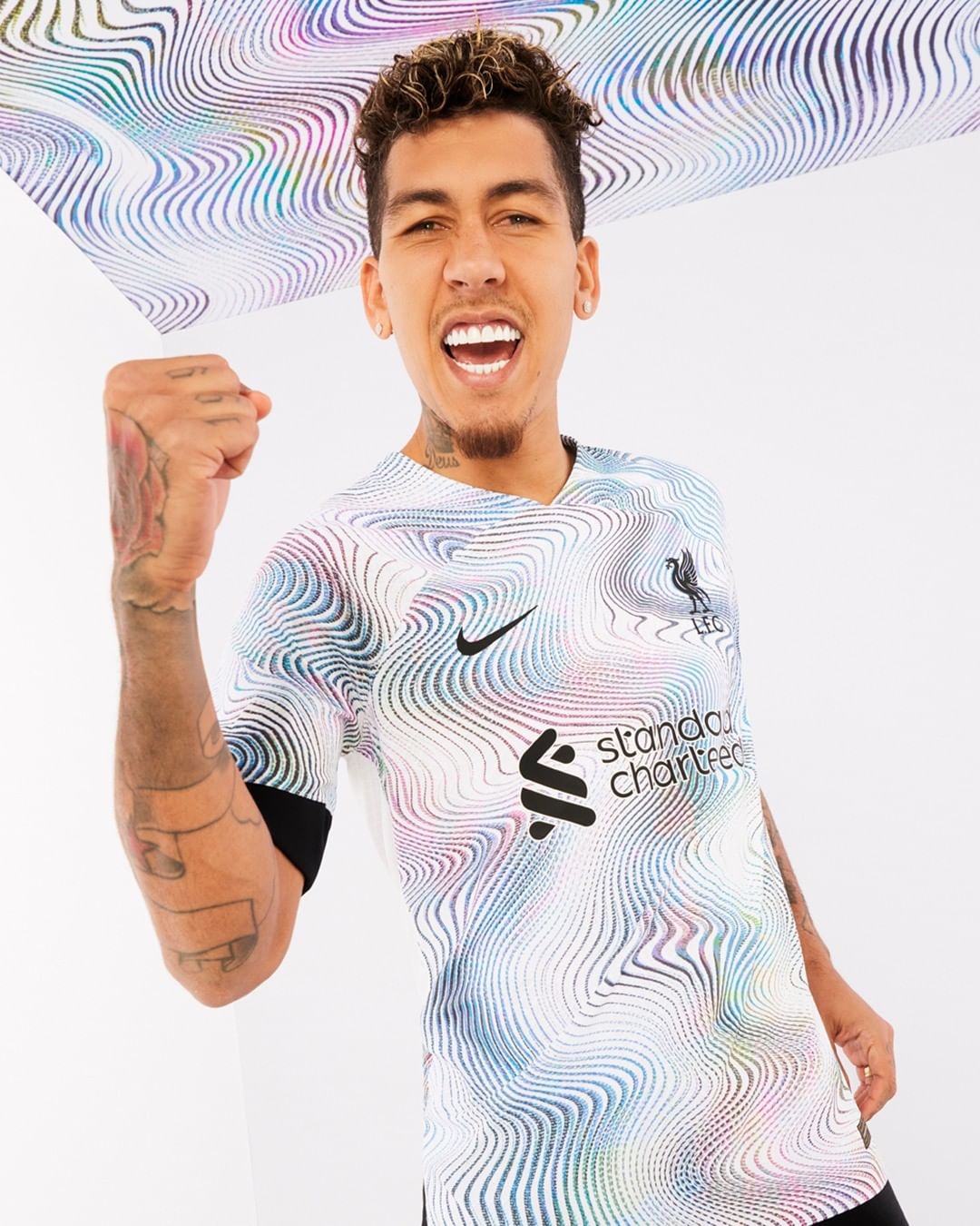 Liverpool uitshirt 2022-2023