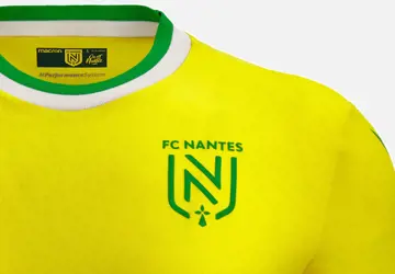 fc-nantes-voetbalshirts-2022-2023.jpg
