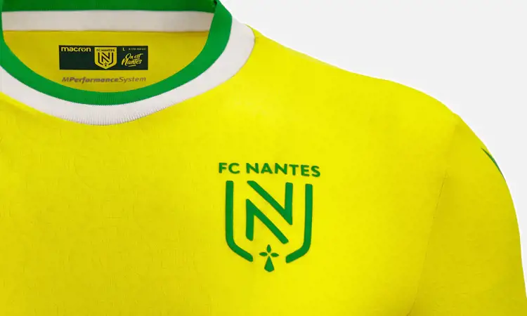 FC Nantes voetbalshirts 2022-2023