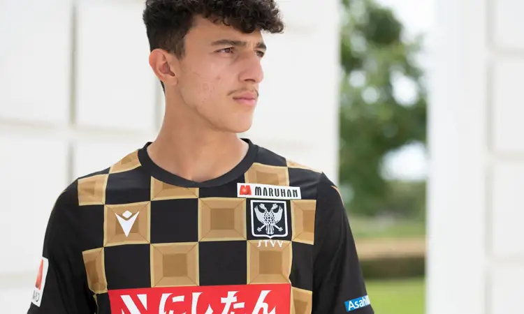 Sint Truiden VV voetbalshirts 2022-2023