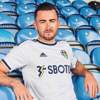 leeds-voetbalshirts-22-23.jpeg