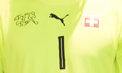 zwitserland-keeper-shirt-2016-2017.jpg