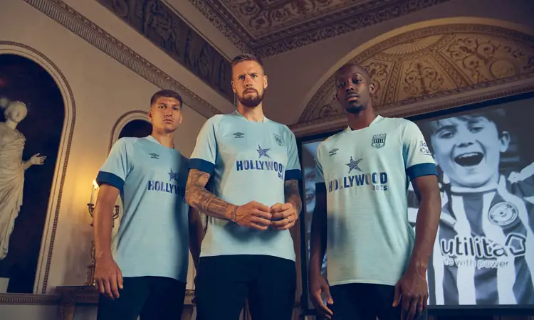 Brentford voetbalshirts 2022-2023