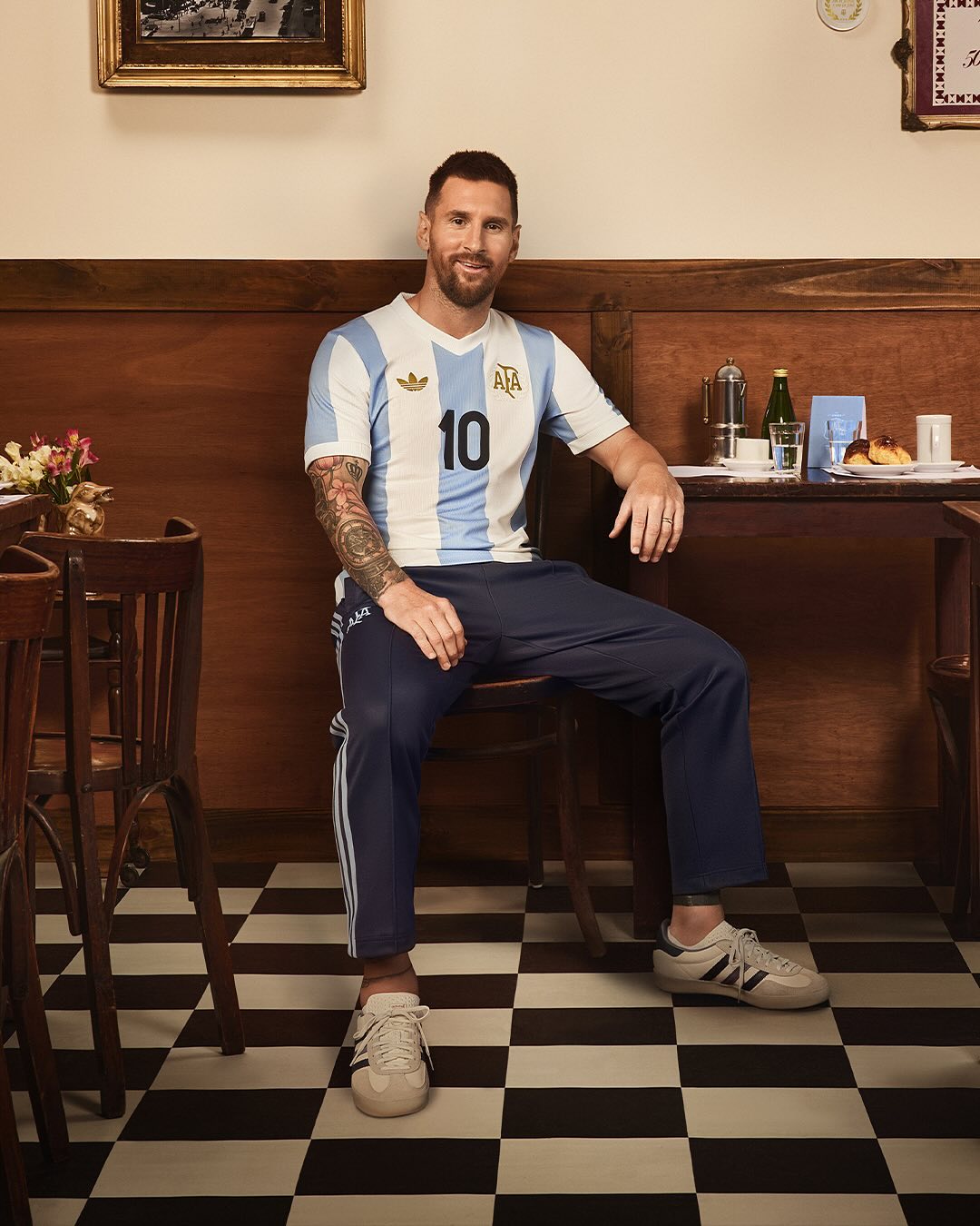 adidas en Argentinië lanceren voetbalshirt ter ere van 50 jaar samenwerking