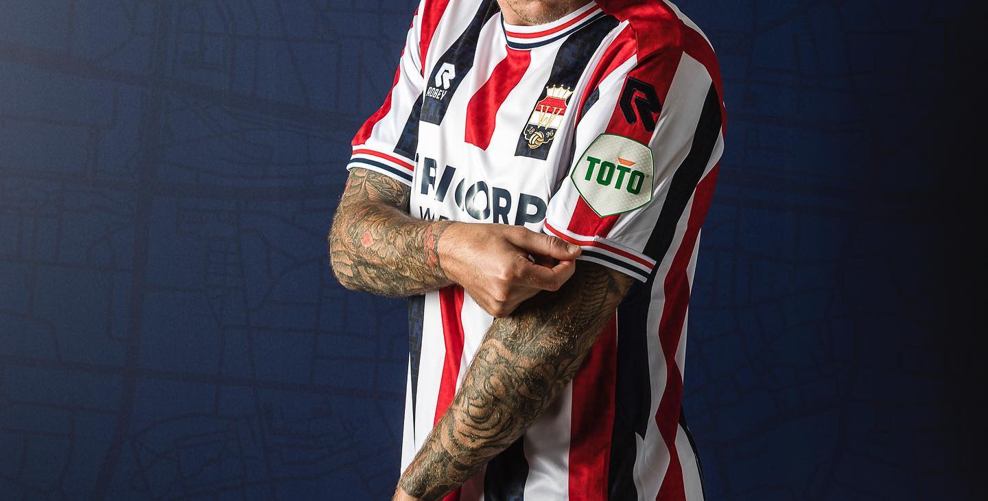 willem-ii-voetbalshirts-2022-2023.jpg