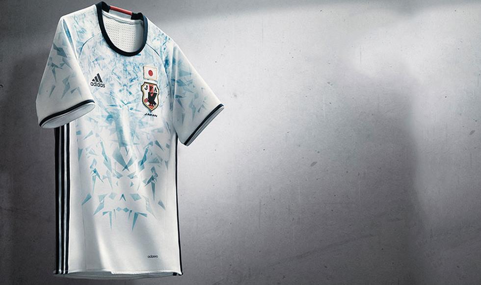 japan-voetbalshirt-uit-2016-2017.png