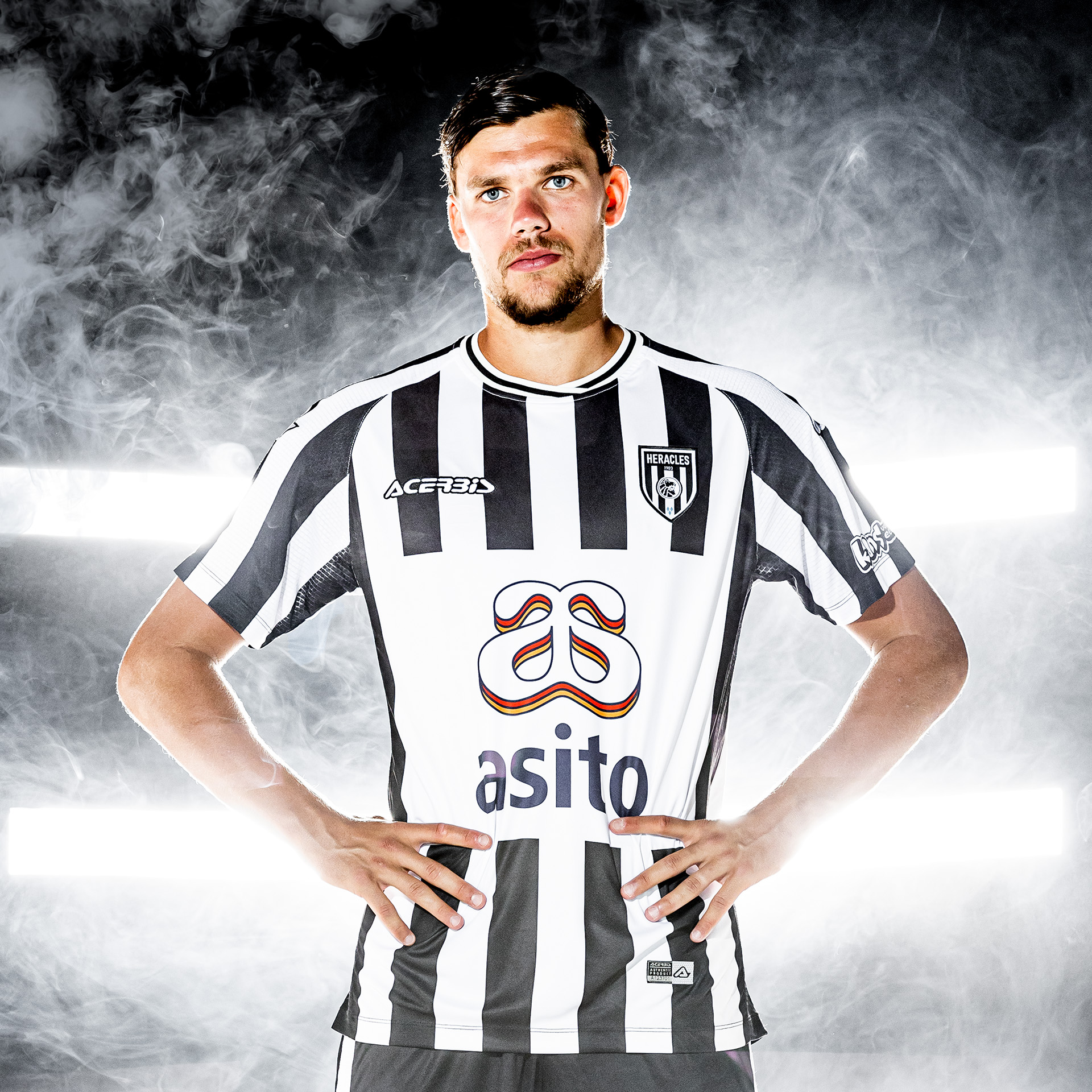 Heracles Almelo thuisshirt 2022-2023