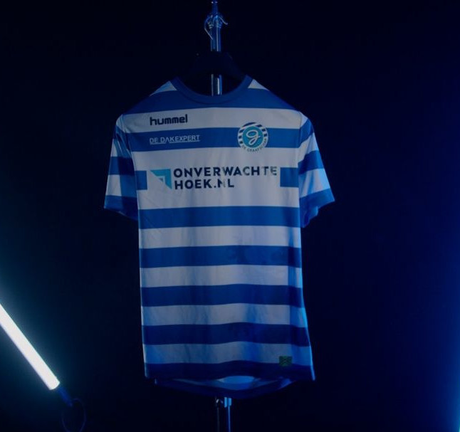 kans Natte sneeuw lint De Graafschap voetbalshirts 2022-2023 - Voetbalshirts.com