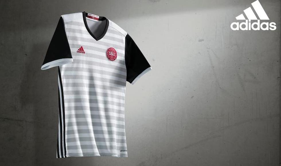 denemarken-euro-2016-shirt-uit.png