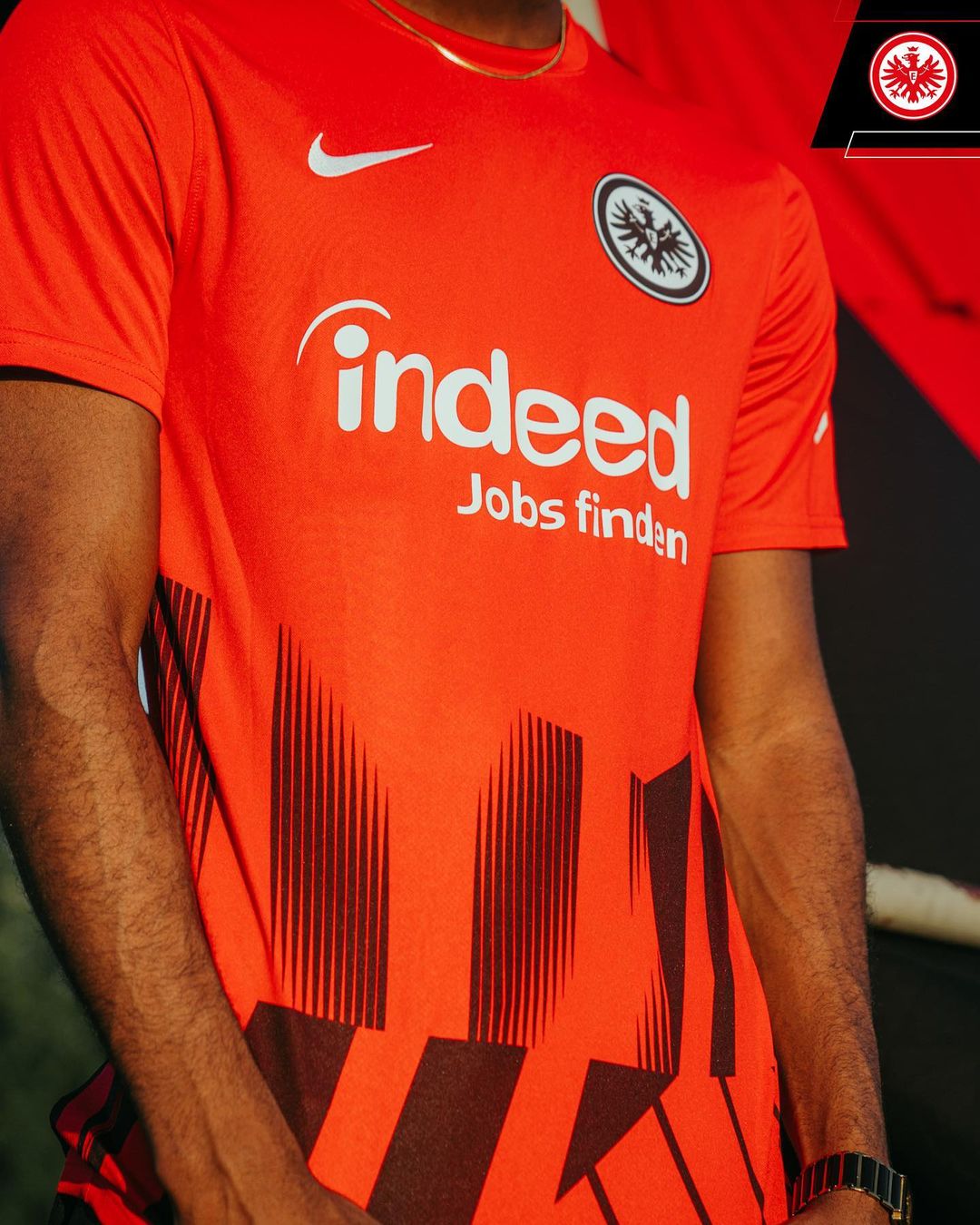 Eintracht Frankfurt 3e voetbalshirt 2022-2023