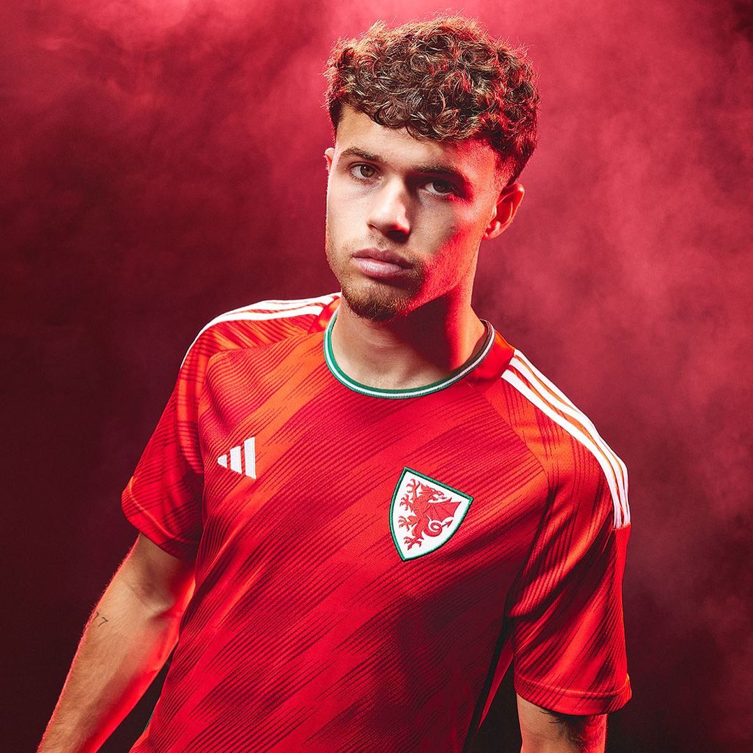 Wales thuisshirt 2022-2023