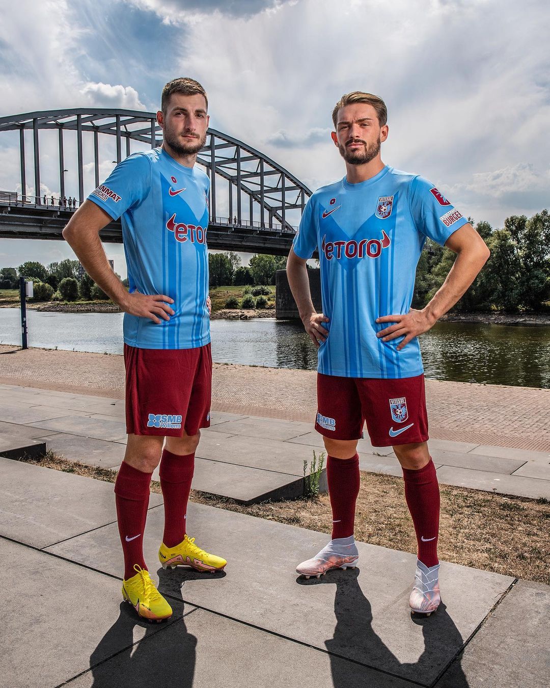 Vitesse Airborne voetbalshirt 2022-2023