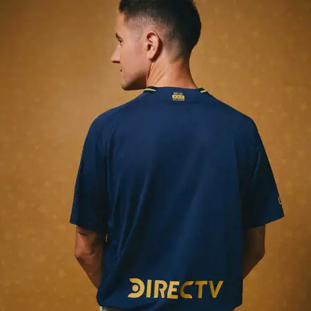 Boca Juniors 3e shirt 2025-2026 vol van sterren!