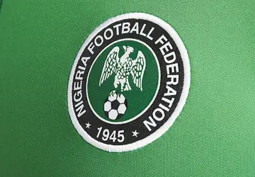nigeria-trainingspak-2022-2023-b.jpg