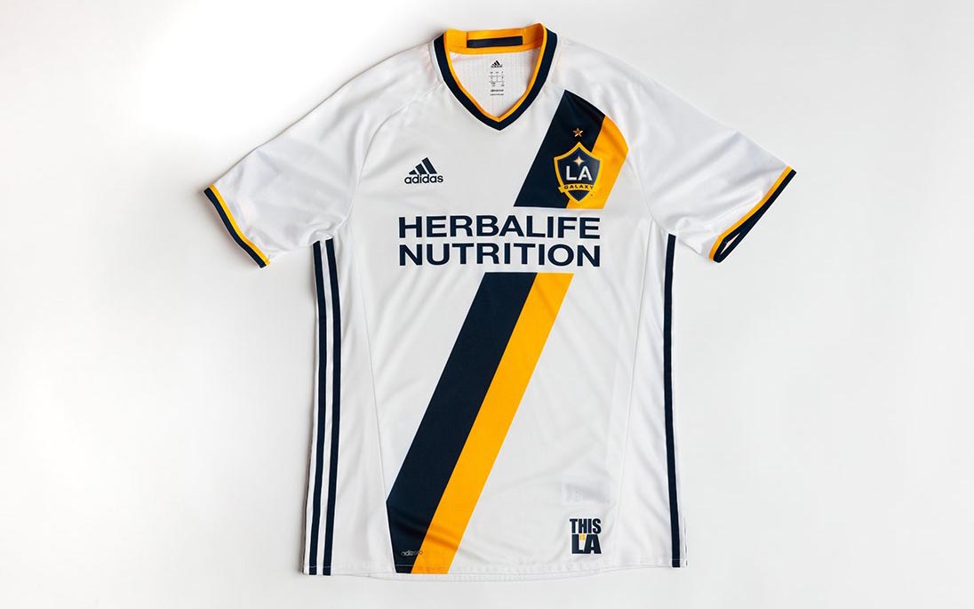 la-galaxy-voetbalshirt-2016.jpg