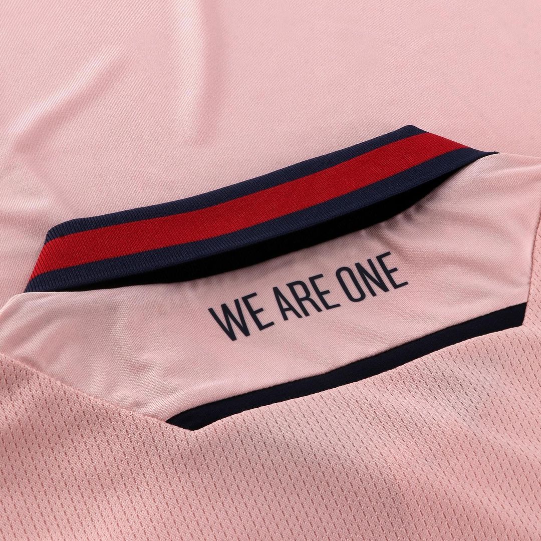 Bologna 4e voetbalshirt 2022-2023