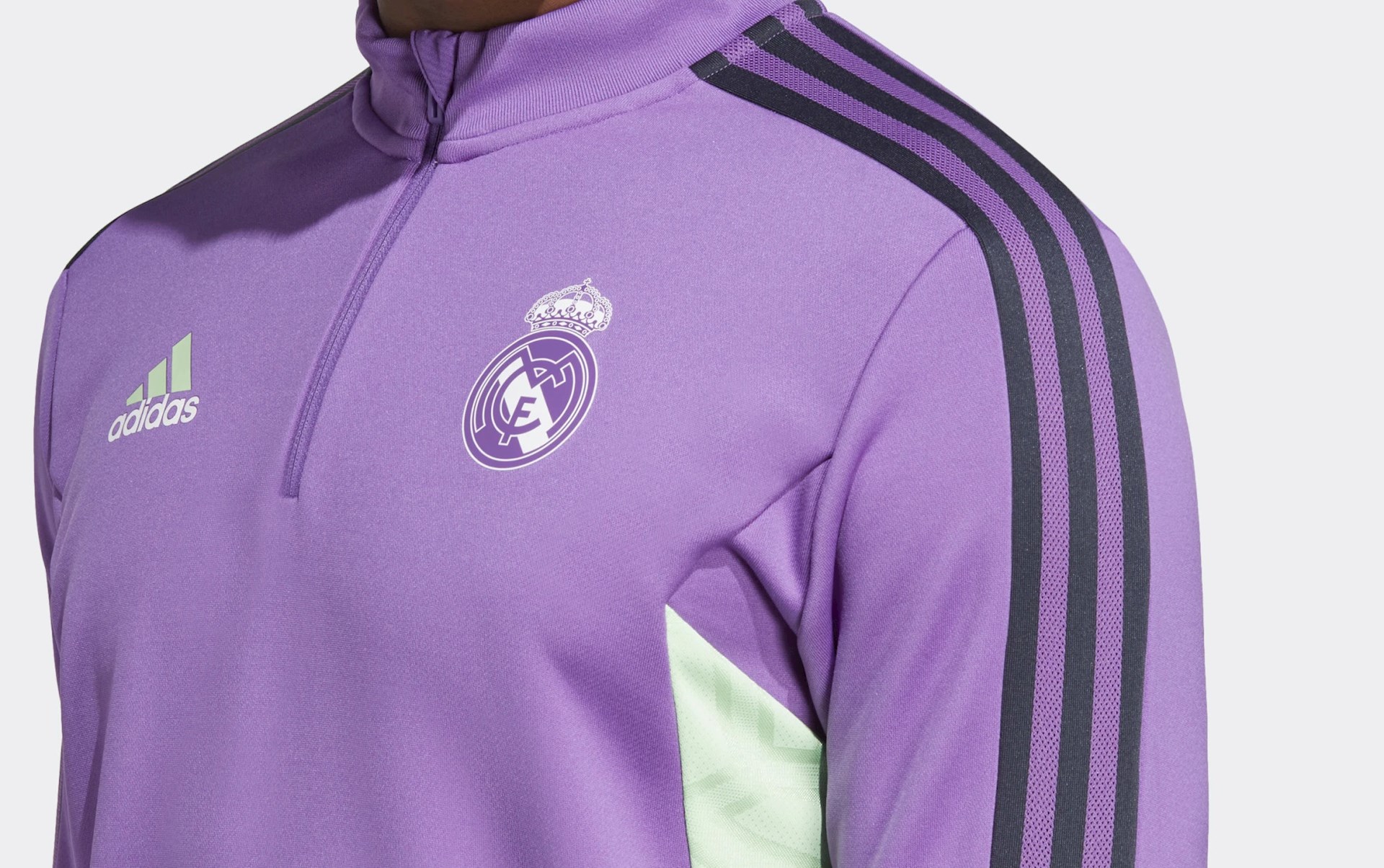 Real Madrid draagt paars trainingspak in 2023