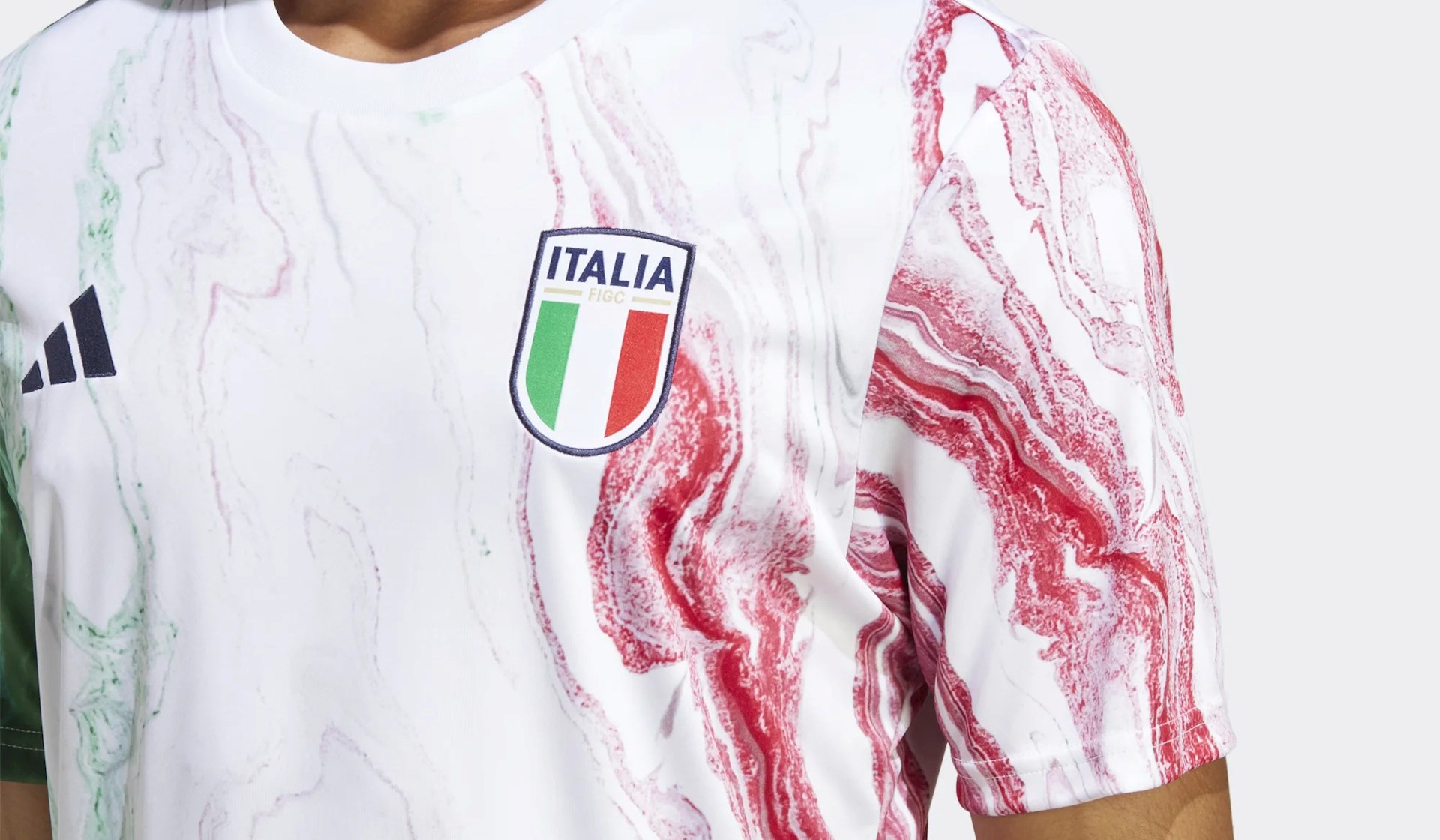 italie-warming-up-shirt-23-24.jpg