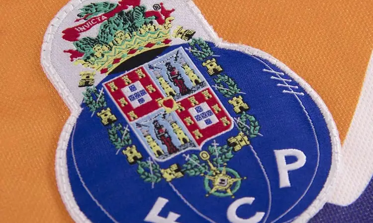 COPA Football lanceert FC Porto voetbalshirts 1998-1999 opnieuw