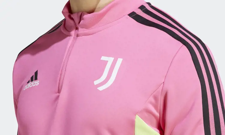 Dit is het roze Juventus trainingspak 2023