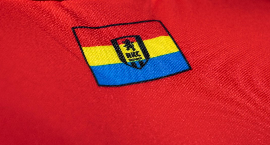 rkc-waalwijk-carnaval-voetbalshirt-2023-b.jpg
