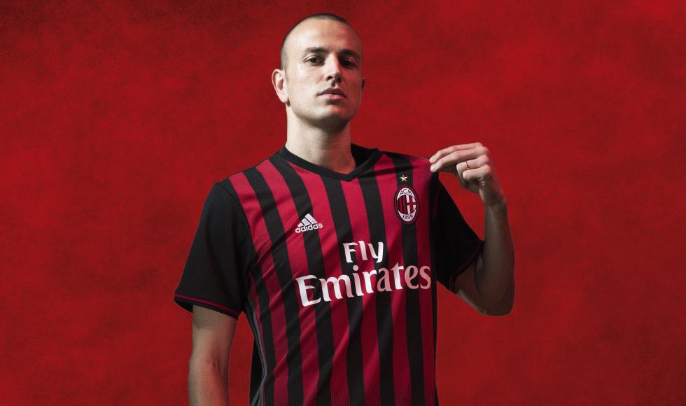 milan-shirt-2016-2017.png