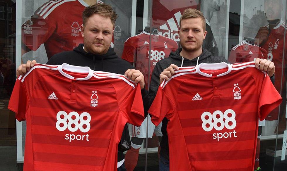 nottingham-shirts-2016-2017.png