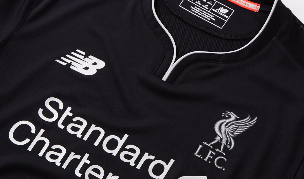 liverpool-shirt-new-balance-2016-2017-zwart.jpg