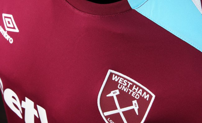 west-ham-united-umbro-training-shirt.jpg