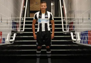 newcastle-united-thuis-shirt-2016-2017.png