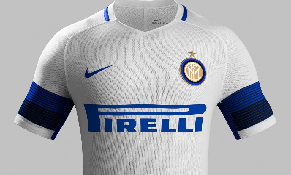 inter-uit-shirt-2016-2017-nike.jpg