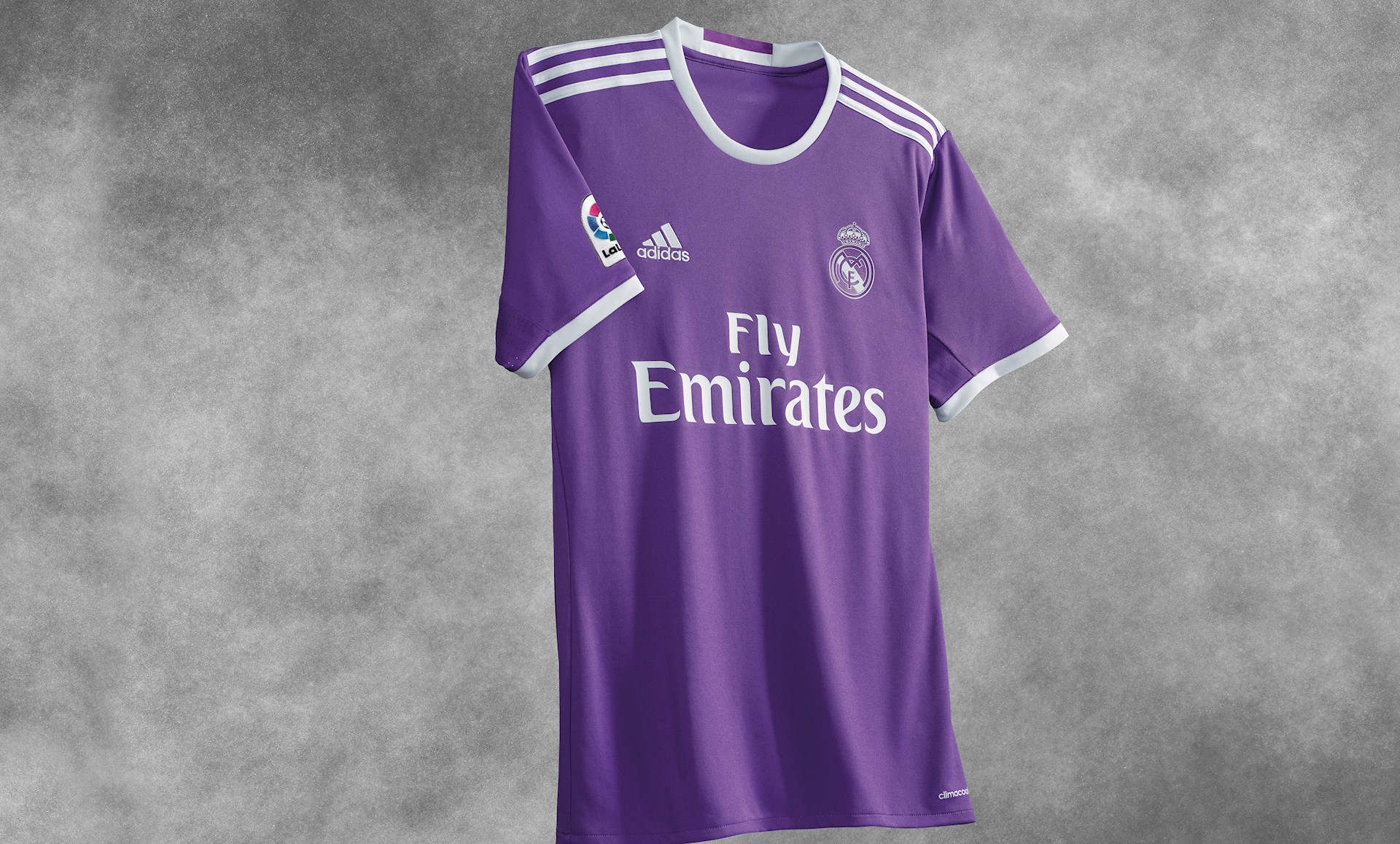 real-madrid-shirt-2016-2017-adidas-2.jpg