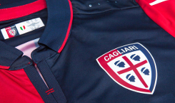 cagliari-thuisshirt-2016-2017-2.jpg